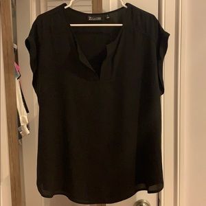 NY&Co Cap sleeve split neck blouse